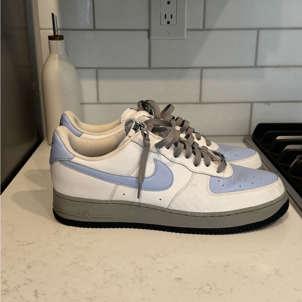 Nike Cream and Gray Sneakers